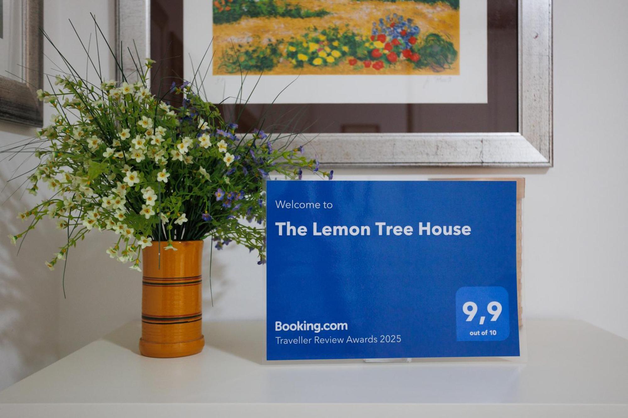 The Lemon Tree House Apartman Scalea Kültér fotó