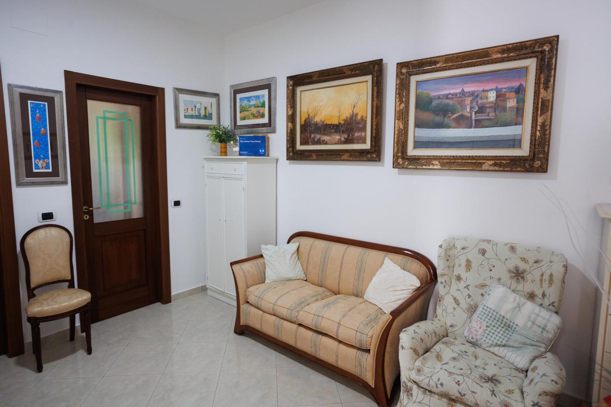 The Lemon Tree House Apartman Scalea Kültér fotó